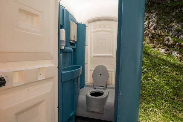 Best Porta potty delivery and setup  in Seville, FL