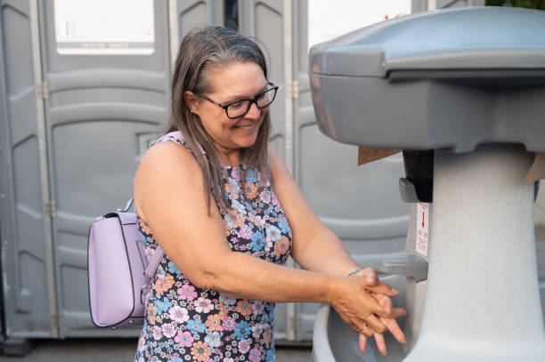 Portable Toilet Options We Offer in Seville, FL